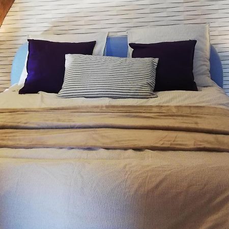 Bed and Breakfast Le Monticule Tardes Esterno foto
