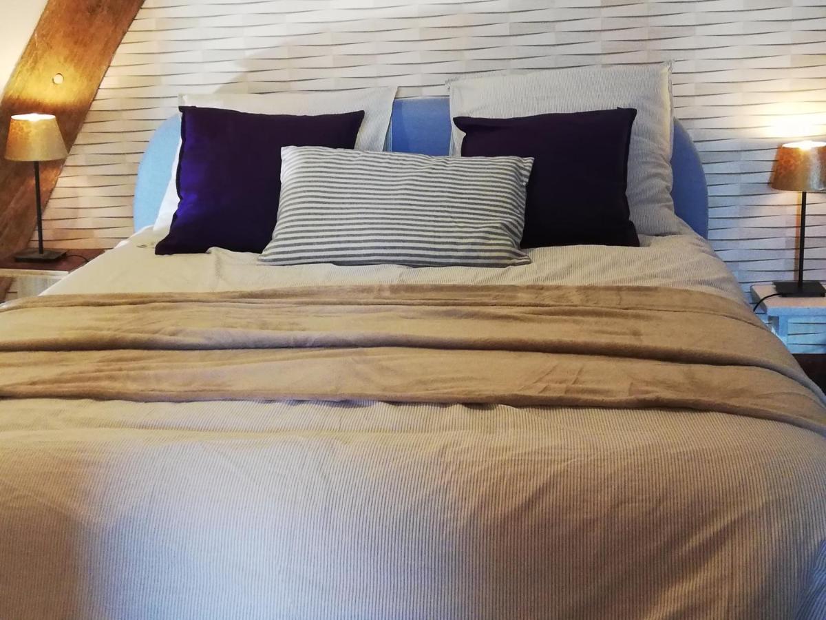 Bed and Breakfast Le Monticule Tardes Esterno foto
